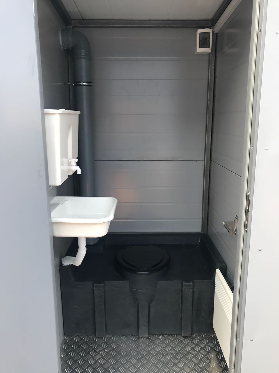 Теплая туалетная кабина ЭКОС-1 (фото 2) в Реутове
